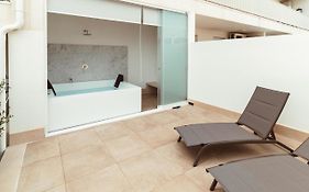 Da Riva Suite & Pool - Housea
